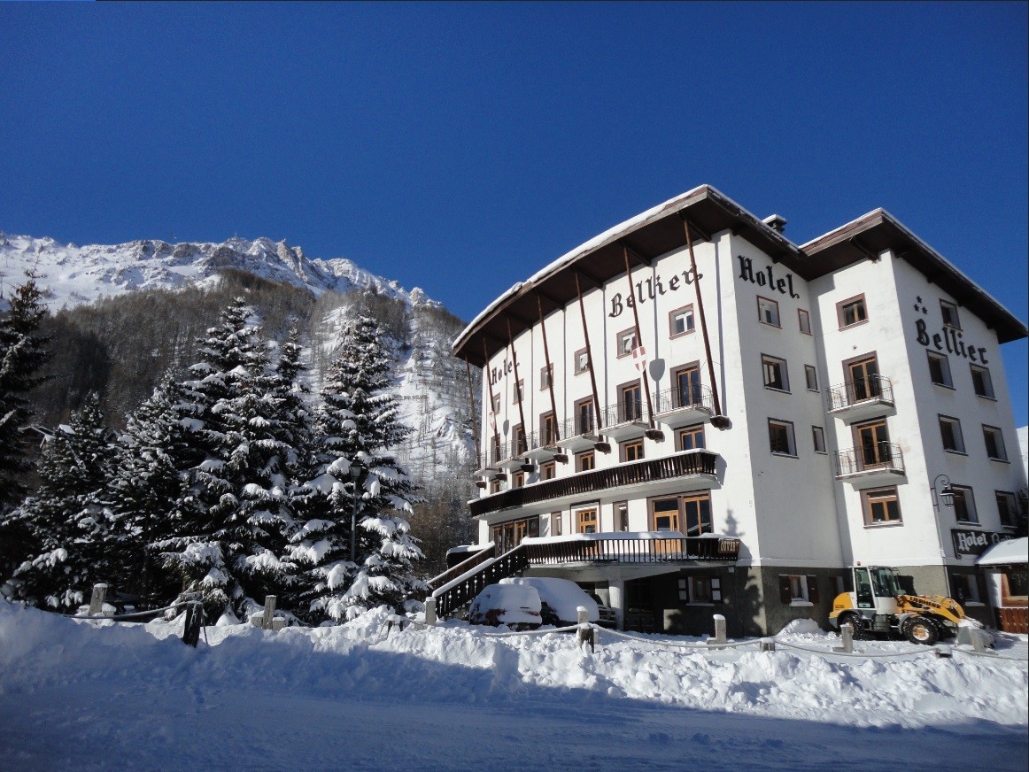 Façade hôtel Bellier HIVER