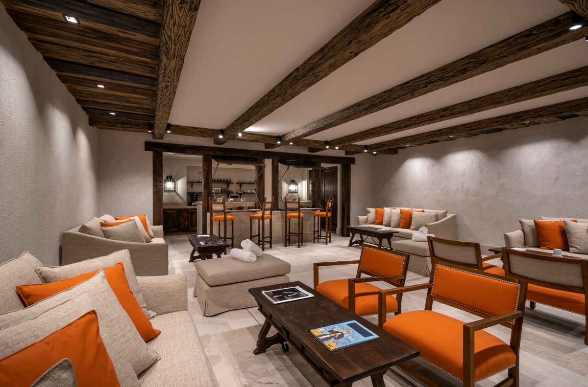 salon-et-bar-a-jus-du-spa-25941