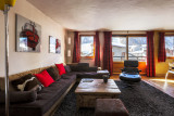 _lv_images__lot_0001610043_01_19515072