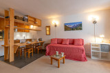 _lv_images__lot_0002340012_02_19343391