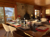 _lv_images__lot_0002340260_05_18595801