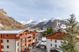 _lv_images__lot_0002340353_11_18726001