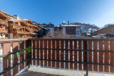 _lv_images__lot_0002340357_16_19472317