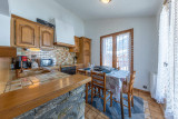 _lv_images__lot_0002340366_03_19565389