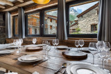 _lv_images__lot_0060510418_02_19340724