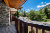 _lv_images__lot_0060510537_09_19519902