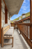 Chalet Barmaz - Marie - Balcon et banc en bois