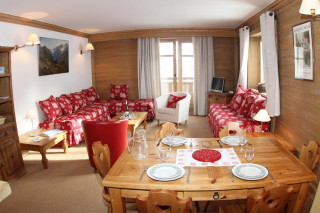 Living room, Les Alpes Chalet, Val d'Isère