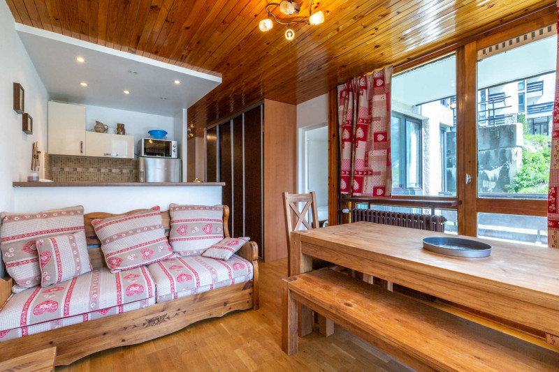 _lv_images__lot_0000000008_02_17415615 _lv_images__lot_0000000008_02_17415615