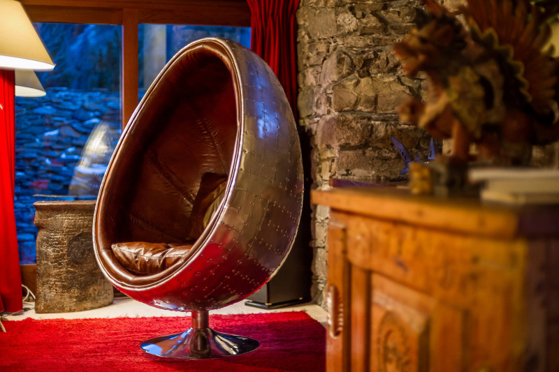 _lv_images__lot_0000000040_15_18465370