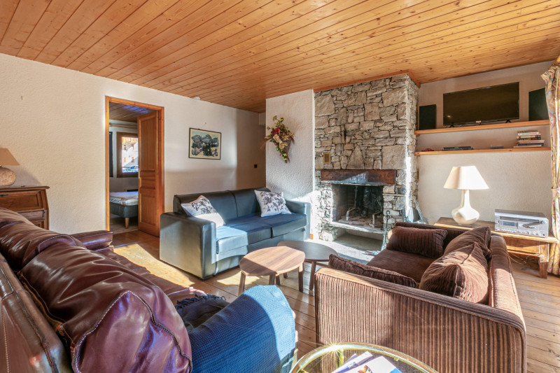 _lv_images__lot_0000000041_03_18258616