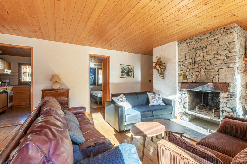 _lv_images__lot_0000000041_05_18465497