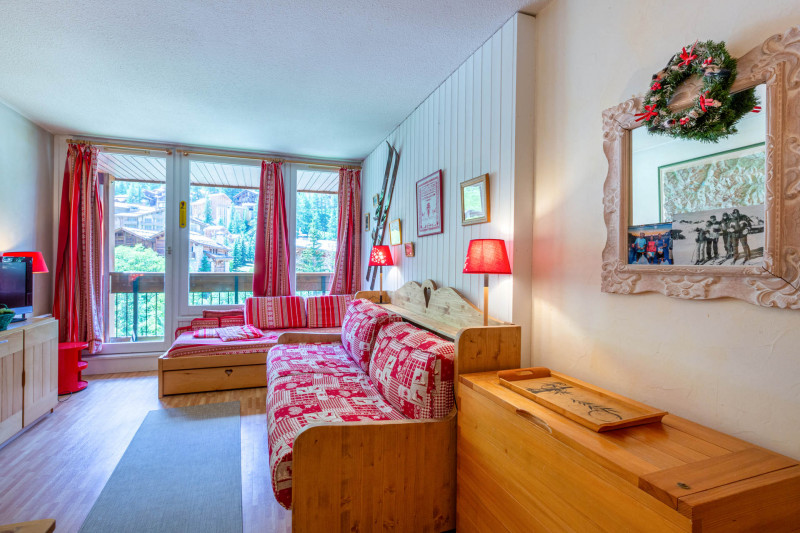 _lv_images__lot_0000000046_04_18311974 _lv_images__lot_0000000046_04_18311974