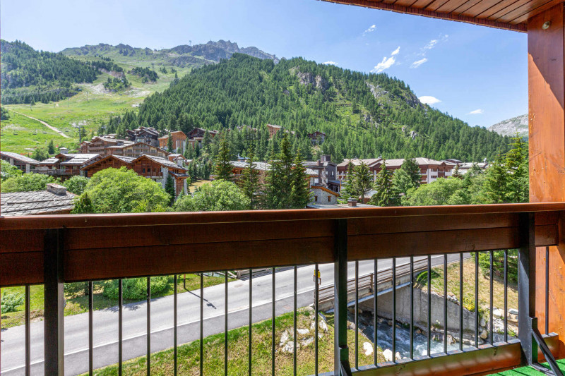 _lv_images__lot_0000000046_10_18178785 _lv_images__lot_0000000046_10_18178785