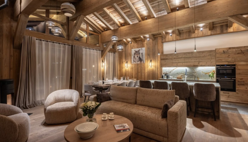 _lv_images__lot_0000000050_05_17406697 _lv_images__lot_0000000050_05_17406697