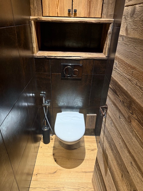 _lv_images__lot_0000000052_09_17511120