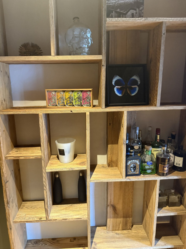 _lv_images__lot_0000000052_11_17695139