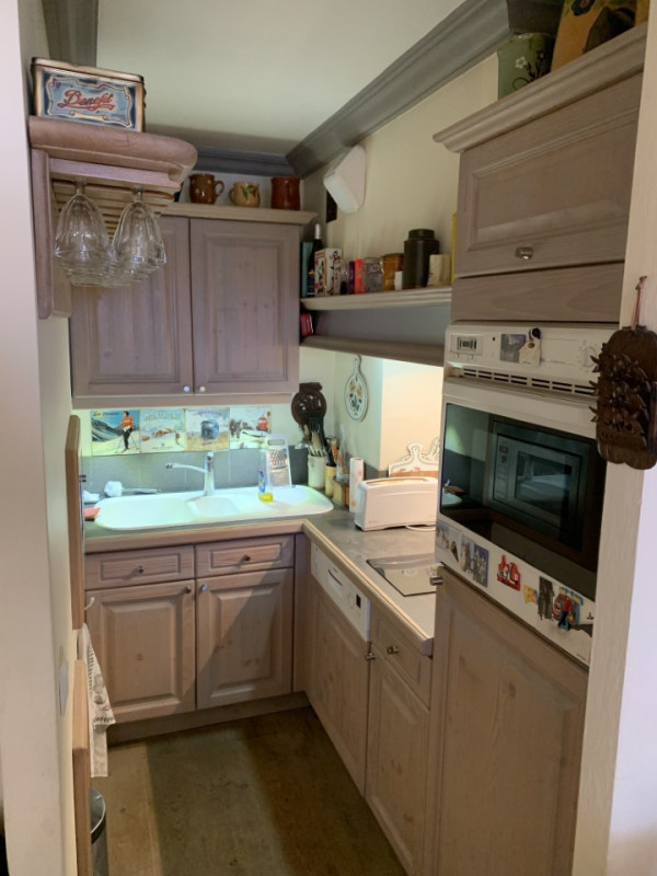 _lv_images__lot_0000000054_03_18338490