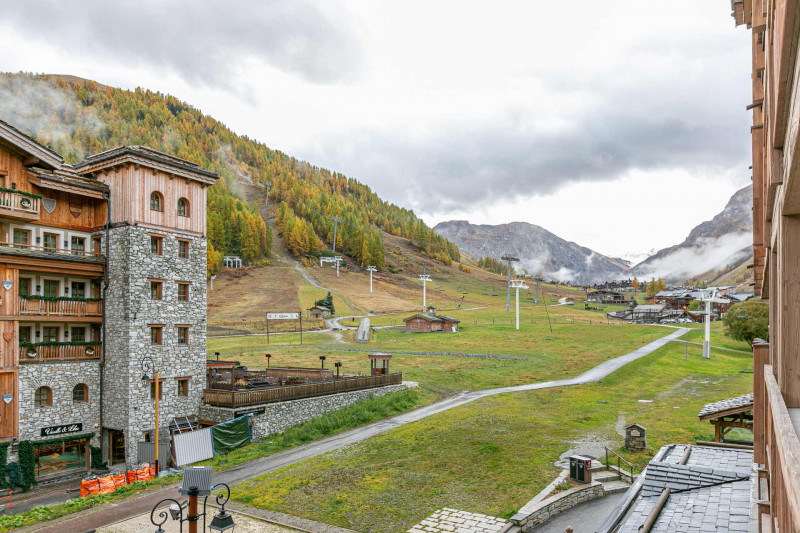 _lv_images__lot_0000010010_10_19329410