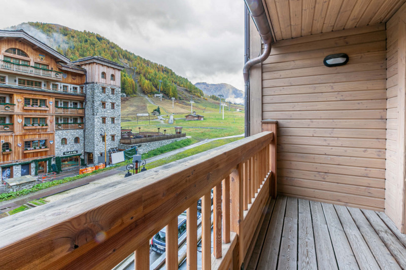 _lv_images__lot_0000010010_11_18307117