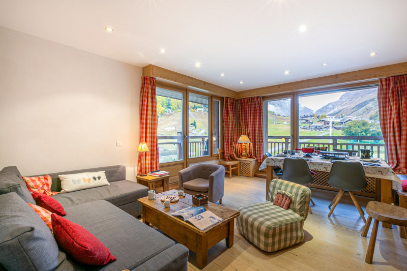 _lv_images__lot_0000010012_01_17401686 _lv_images__lot_0000010012_01_17401686