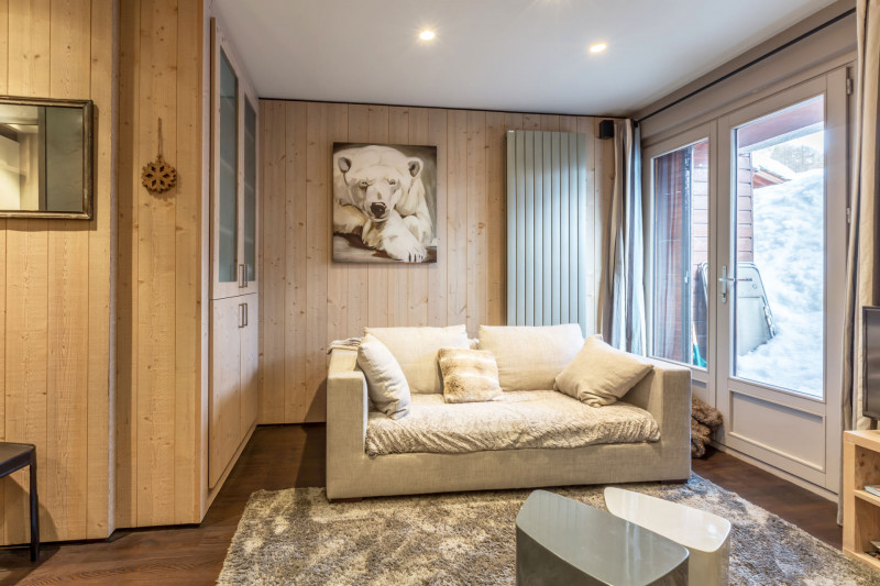 _lv_images__lot_0000020009_03_17427871