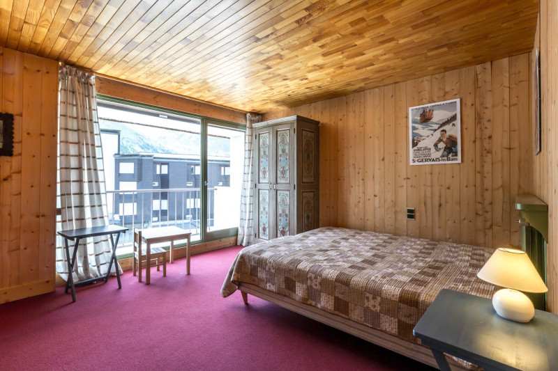 _lv_images__lot_0000030045_10_17757870