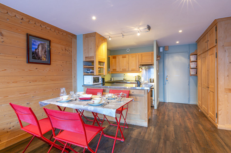 _lv_images__lot_0000100031_03_17399972 _lv_images__lot_0000100031_03_17399972