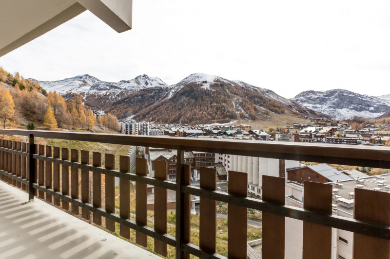 _lv_images__lot_0000100038_14_17828693