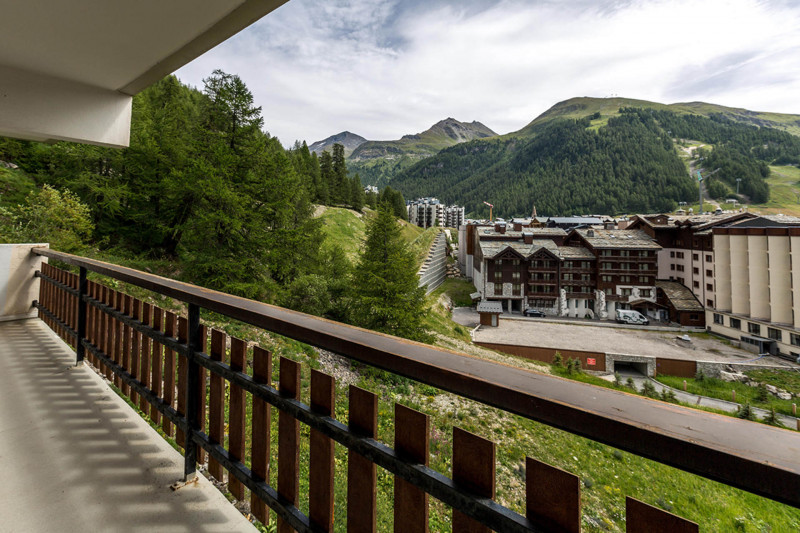 _lv_images__lot_0000100061_13_17410135