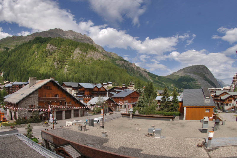 _lv_images__lot_0000110005_11_19329877 _lv_images__lot_0000110005_11_19329877