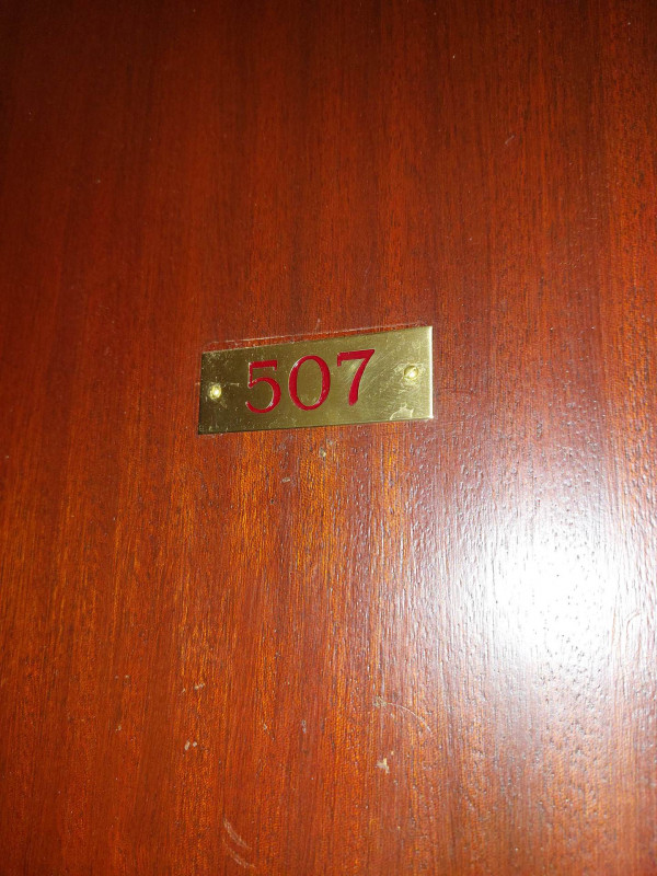 _lv_images__lot_0000110027_13_18005725 _lv_images__lot_0000110027_13_18005725