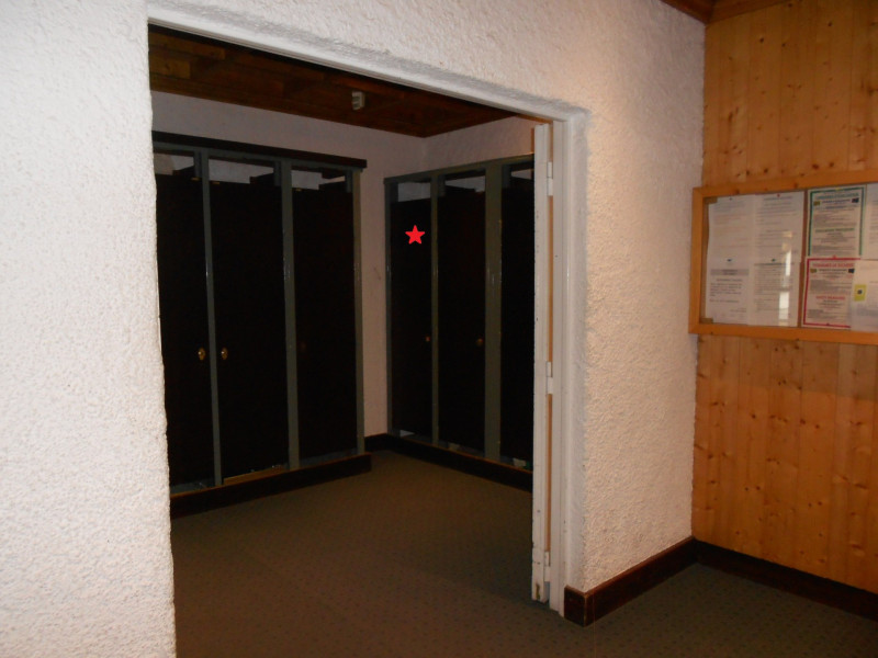 _lv_images__lot_0000110027_15_18227764