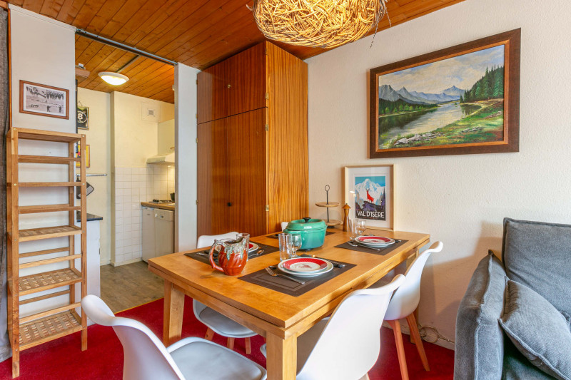 _lv_images__lot_0000110032_05_17410067 _lv_images__lot_0000110032_05_17410067