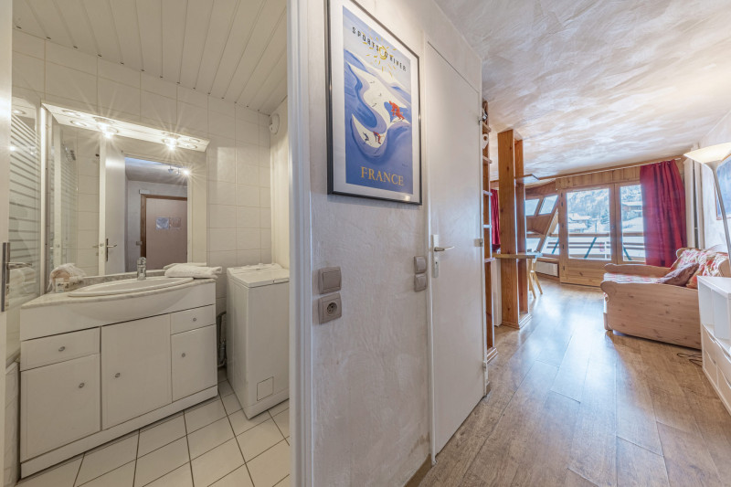 _lv_images__lot_0000140050_08_17382035 _lv_images__lot_0000140050_08_17382035