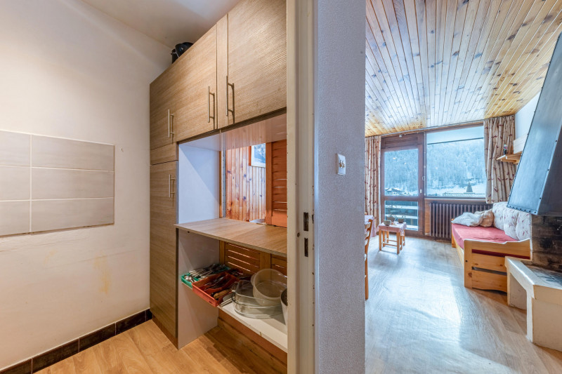 _lv_images__lot_0000180028_11_17399608 _lv_images__lot_0000180028_11_17399608