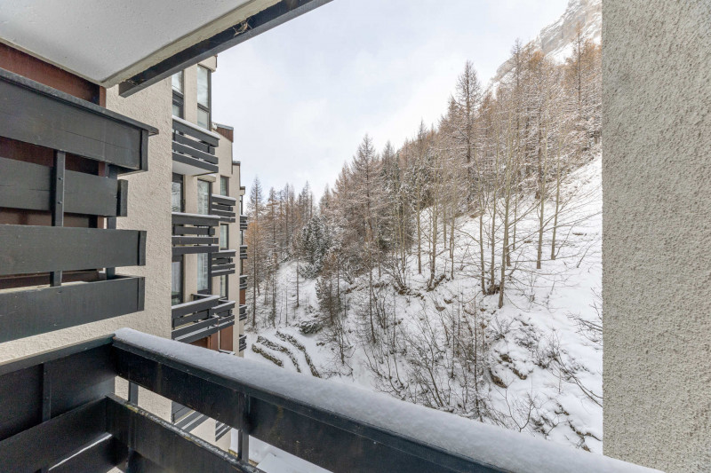 _lv_images__lot_0000180028_14_18358132 _lv_images__lot_0000180028_14_18358132