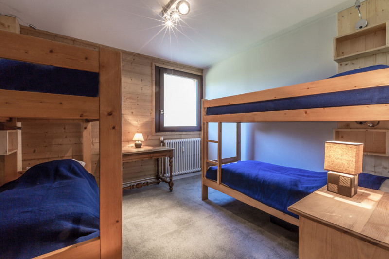 _lv_images__lot_0000190027_09_18450886