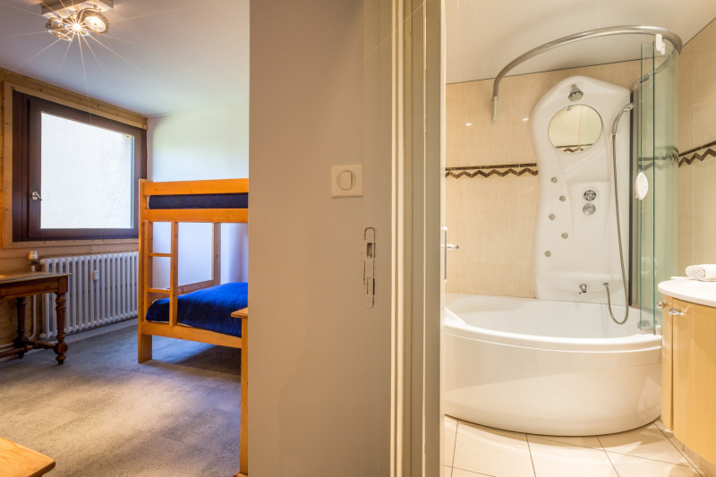 _lv_images__lot_0000190027_10_17367043 _lv_images__lot_0000190027_10_17367043