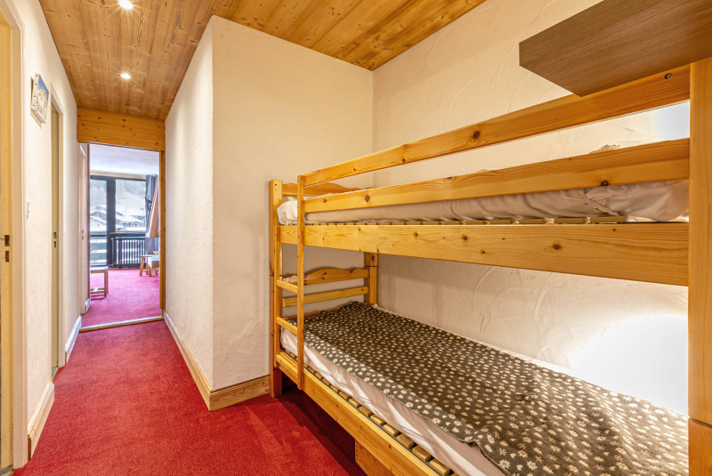 _lv_images__lot_0000200076_07_18433380