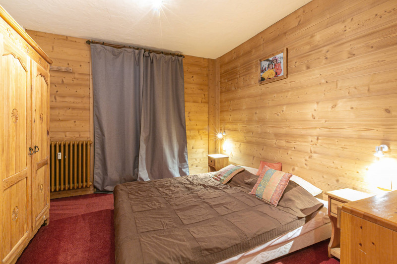 _lv_images__lot_0000200076_08_17418863 _lv_images__lot_0000200076_08_17418863