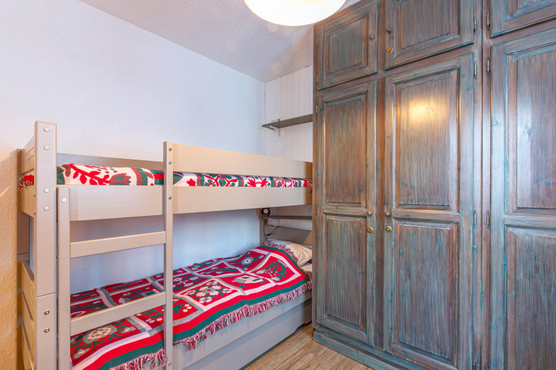 _lv_images__lot_0000200094_11_18556509