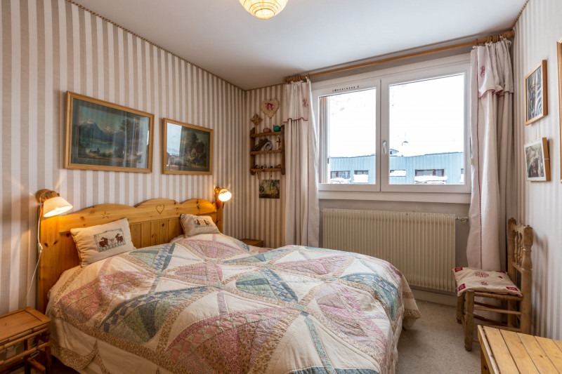 _lv_images__lot_0000230021_10_18430962