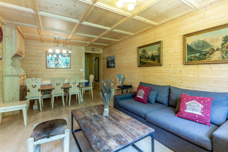 _lv_images__lot_0000230026_02_18431440