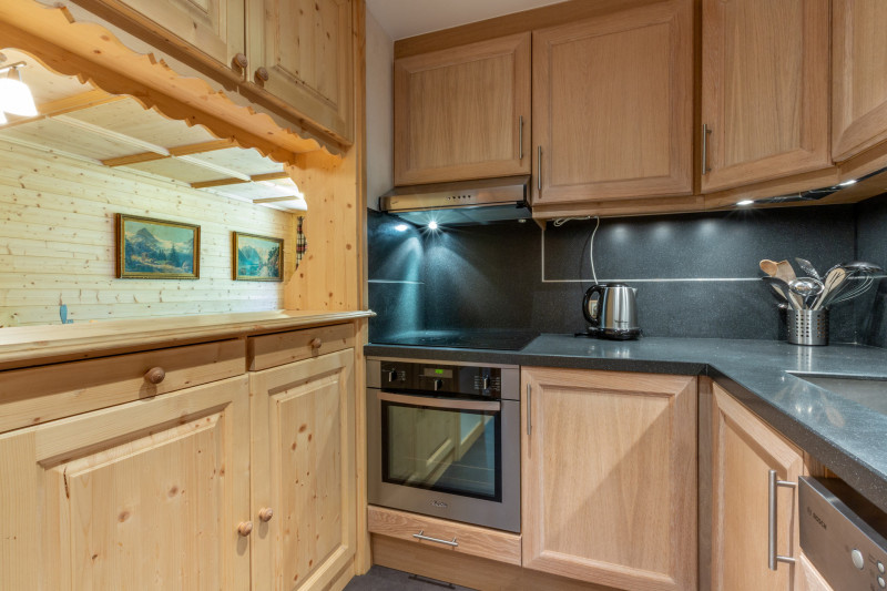 _lv_images__lot_0000230026_08_18431446