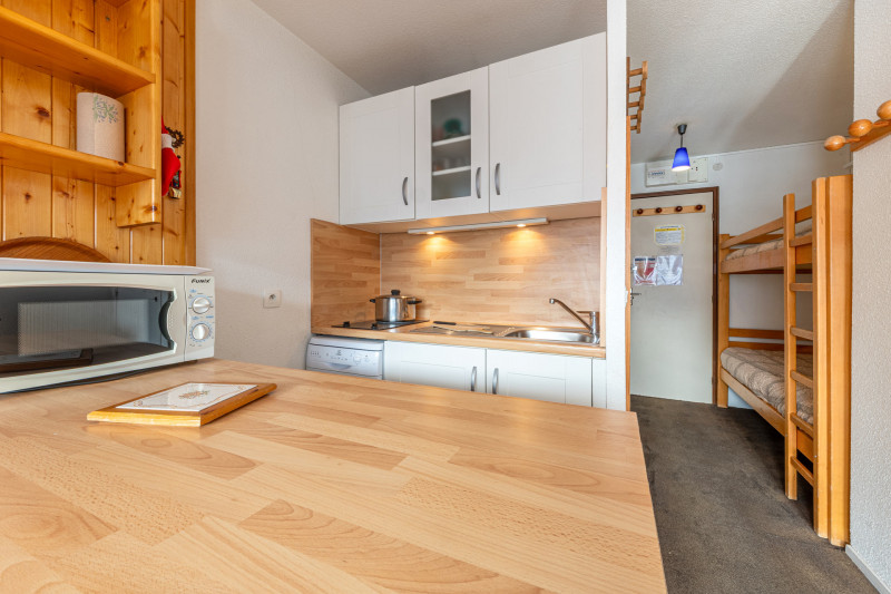 _lv_images__lot_0000240034_06_18520197