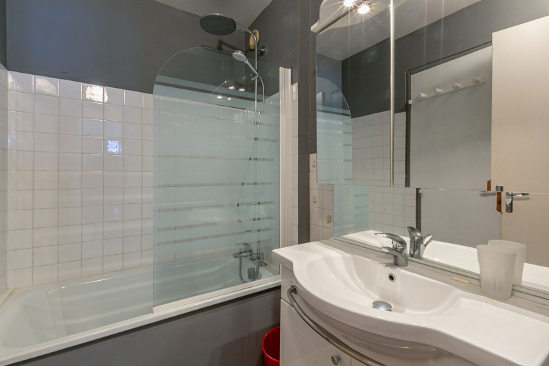 _lv_images__lot_0000240078_09_18262632