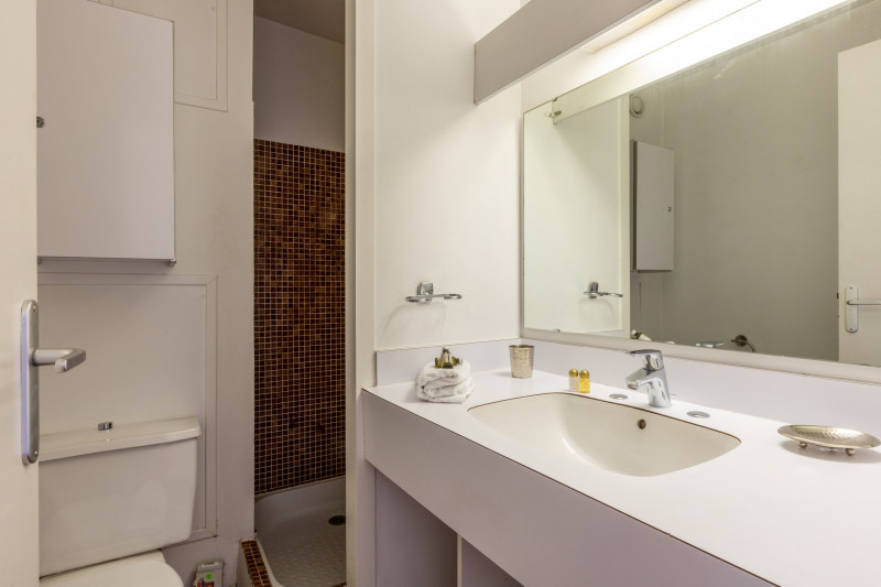 _lv_images__lot_0000250009_08_17400081 _lv_images__lot_0000250009_08_17400081