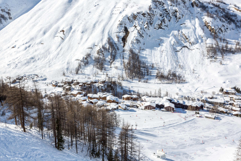 _lv_images__lot_0000250009_12_19330497 _lv_images__lot_0000250009_12_19330497