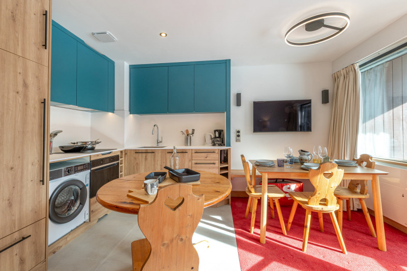 _lv_images__lot_0000250010_06_17425574 _lv_images__lot_0000250010_06_17425574